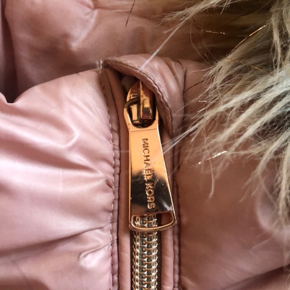 Michael Kors Big Girls Puffer Jacket - Picture 4 of 10